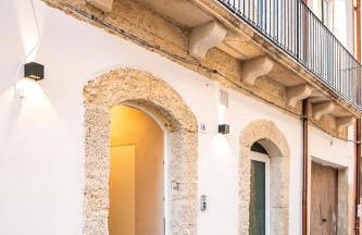 -CASA SANTINI- Charming 3 Bedrooms House in Ortigia by Cala Rossa - Photo 23