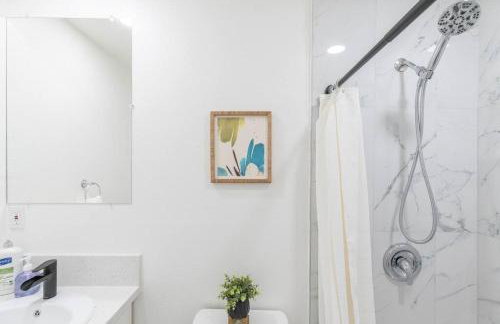 Enjoy Alhambra Night Life at 2BR Apt - Foto 2