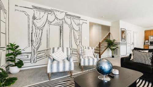 Spacious & Serene Family Gem: Games, Office, Yard! - Photo 2