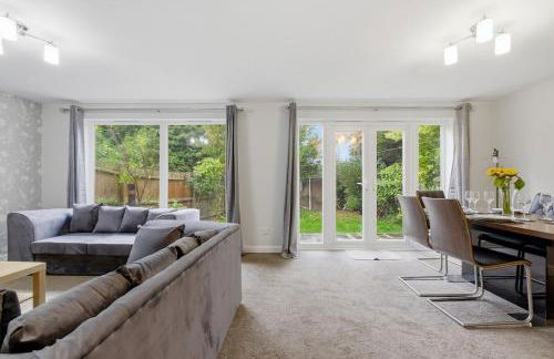 4 bedroom detached house 4 bathrooms - Foto 29