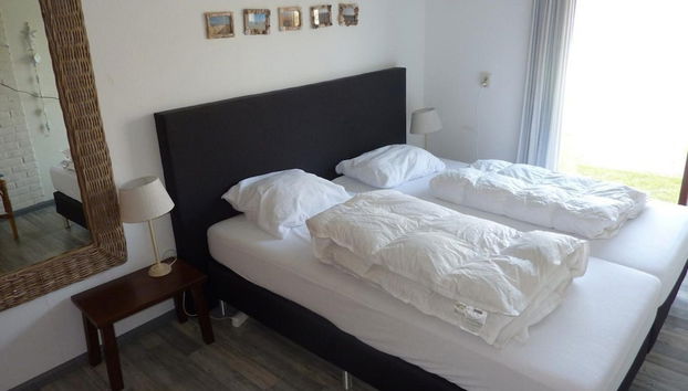 Sunlit Holiday Home by the Sea - Foto 3, Habitación