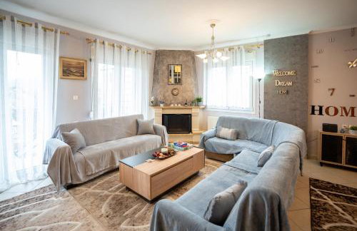 DREAM Home Ioannina - Photo 15