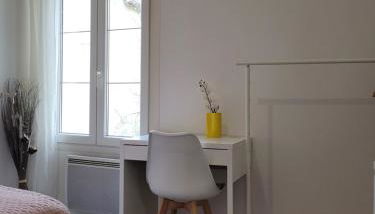 Cocooning House 212 Suite COSY SUNSHINE appartement Aeroport Paris Roissy CDG et Parc Asterix - Foto 3