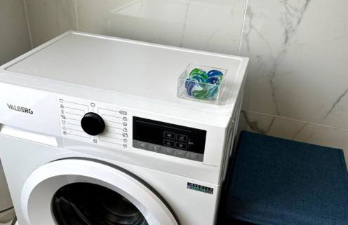 PARIS-MONTROUGE Magnifique Studio Appartement de 35m2 - très cosy pour 1 à 6 personnes refait à neuf - ENTIRE APARTMENT LUXIRIOUS AND WARM - Montrouge Paris 14ème - Proche Aéroport Orly & Parc Expositions Porte de Versailles FREE WIFI GRATUIT - Foto 38