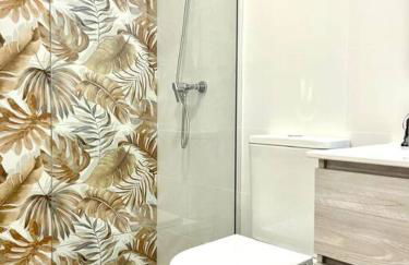 Modern and central independent apartment - Photo 4