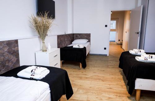 RAJSKA PLAZA Poddąbie Basen odkryty brodziki Basen kryty Plac zabaw Animacje - Foto 26