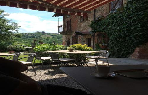 Mansion in Langhe With Pool and Winery Charm - Foto 36