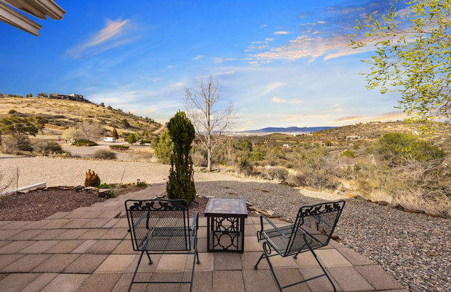 New Luxury Prescott Lynx B B 4k ft2 Sleeps 22 - Photo 27