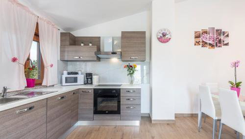 Terre Bianche with Private Pool and Whirlpool - Foto 5