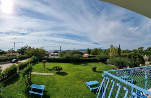 Julietta Suites - Photo 8