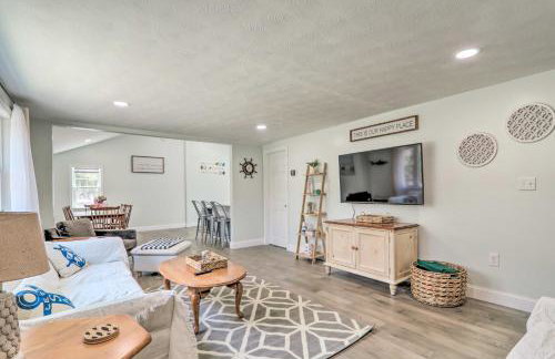 Bike to Beach Centerville Home with Deck! - Foto 7