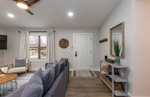 Island Joy - Newly Renovated/Walk to the Beach! - Foto 3