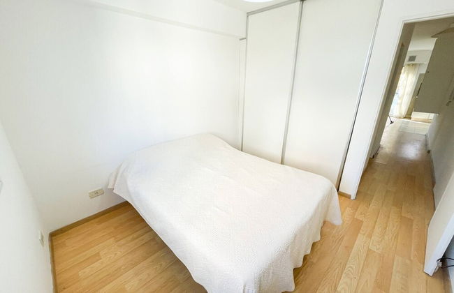 Comfortable 1 Bedroom Apartment Located in Rosario - Photo 8