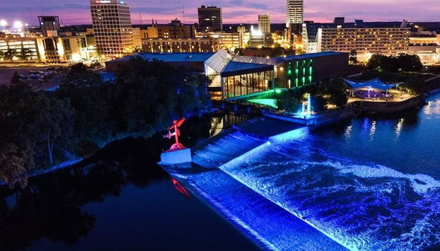 3 Bedroom Home 7 Blocks From ND Firepit 54231 - Foto 4, Habitación