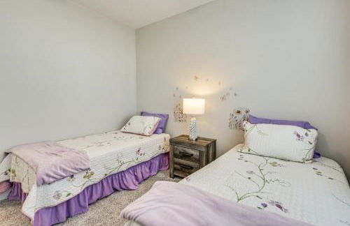 Gorgeous Calabash Condo with Balcony and Pool Access! - Foto 19