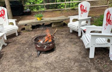 Rustic Woodland Cabin Rental near Oneida Lake, New York - Foto 13