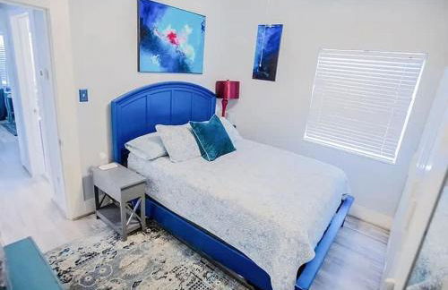 Soothing Blues in Peaceful 2BR 1BA Cottage - Foto 11