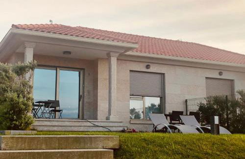 Casa con jardín al lado de Playa Hío - Foto 3