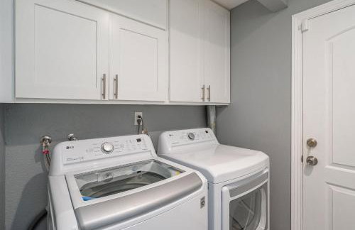 The Lakefront Oasis - Foto 17