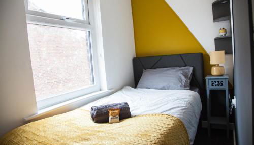 Entire Modern Home in Manchester and Near Peak District - Foto 4