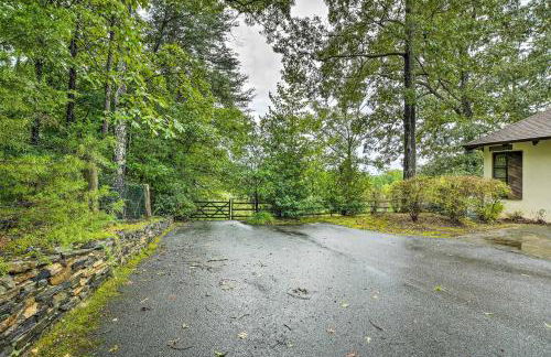 Views and Trails Horse Farm Home in Campobello! - Foto 28