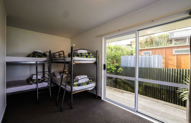 Tasman Holiday Parks – Waihi Beach - Foto 53