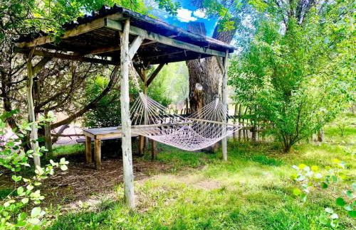 Studio-Style Log Cabin near Carson National Forest, New Mexico - Foto 24