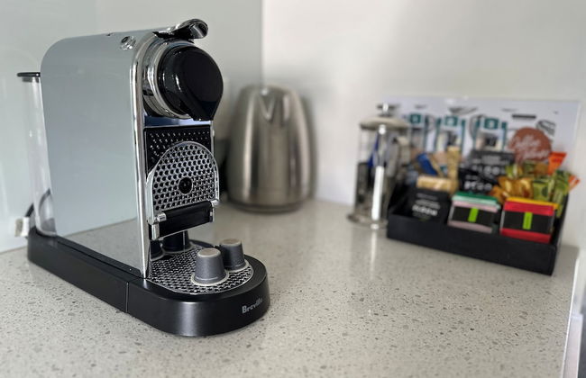 DeLorenzo's Studio Apartments - Foto 17