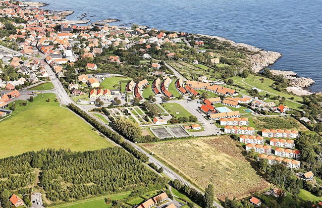 5 Person Holiday Home on a Holiday Park in Gudhjem - Photo 32