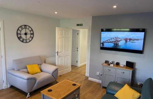 Dunfermline 2 Bed Flat Fully Furnished - Foto 2