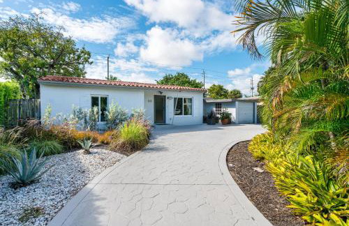 Backyard Oasis 3 Hole Golf Pool Fire Pit - Foto 32