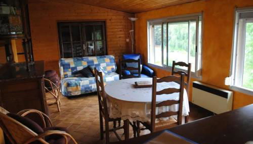 Maison chaleureuse en Pays-de-Belvès avec terrasse et jardin - Foto 4