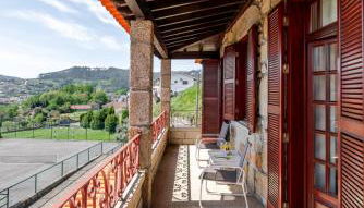 HostWise - Country Villa w/ Pool, Court & Views - Foto 5