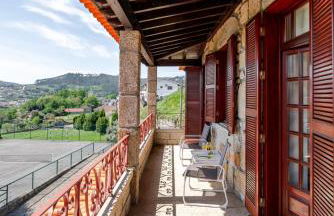 HostWise - Country Villa w/ Pool, Court & Views - Foto 5