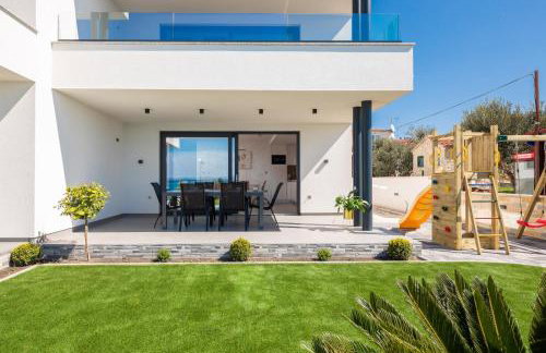 Luxury Apartment Sea - Photo 20