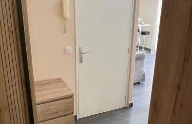Studio élégant avec balcon près de la plage à Nice - Photo 13