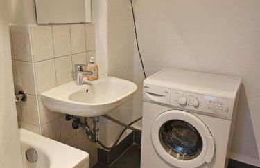 Leuna bei Leipzig & Halle - 2 Apartments mit je 3 Schlafzimmern, Küche, Bad - Foto 34