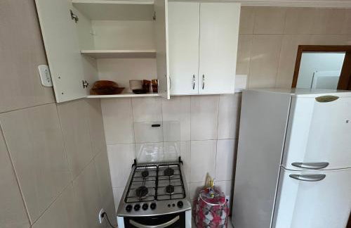 Apartamento sala e quarto com ar na Praia do Abricó - Foto 33