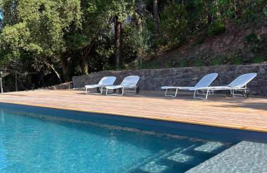 Villa Ormarine, vue exceptionnelle sur la baie de Cannes et le Mercantour - Foto 16