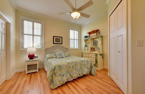 Waterfront Lake Placid Home with Private Dock! - Foto 21