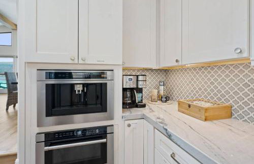 Smiling Otter Retreat! Waterfront/pool/spa/games! - Foto 46