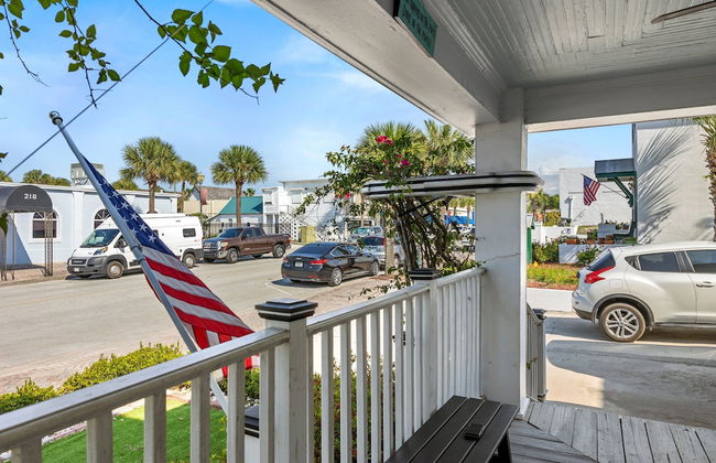 The Porch at Fort Pierce - Photo 22