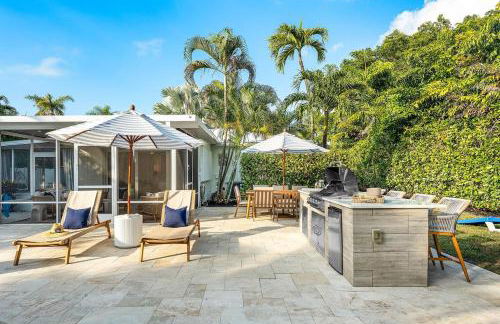 Family Oasis in Delray 4BR Private Pool - Photo 15