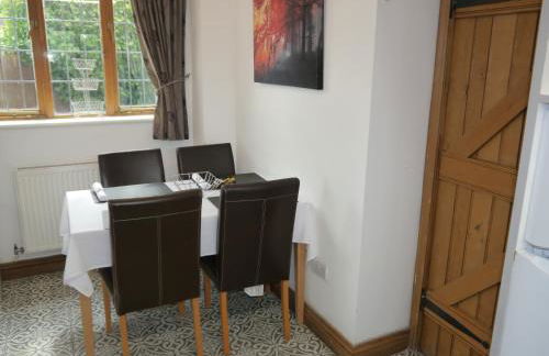 Measure Cottage - Sleeps up to 5 - Henley in Arden - HOT TUB - Foto 29