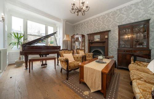 Exceptional Luxury w Leisure Facilities - Foto 6