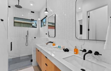 New 6 BR, 4.5B, Pool, Hot Tub, Cold Plunges, Outdoor Sauna, Bar, 9 TVs - Foto 49