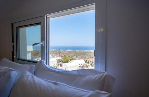 Theophrasti Suites - Photo 13