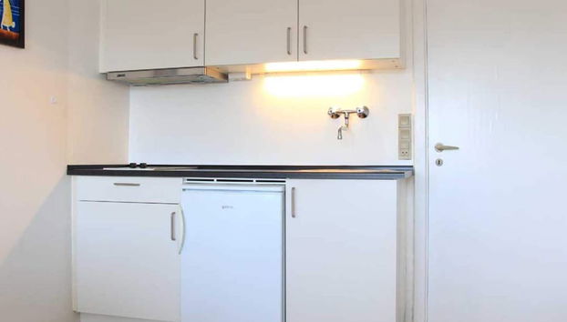 2 Person Holiday Home in Aakirkeby - Foto 2, Cocina privada