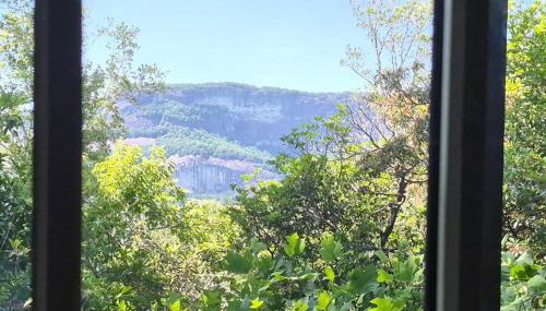 Gorgeous Mountain Views With Your Own Private Hot Tub! - Photo 2
