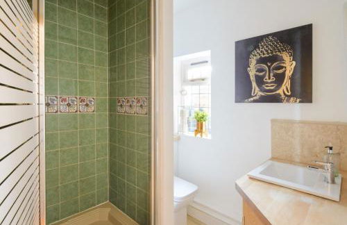 Deluxe 4 or 5 Bed House with Hot Tub, Cinema Room Sleeps 15 - Foto 64